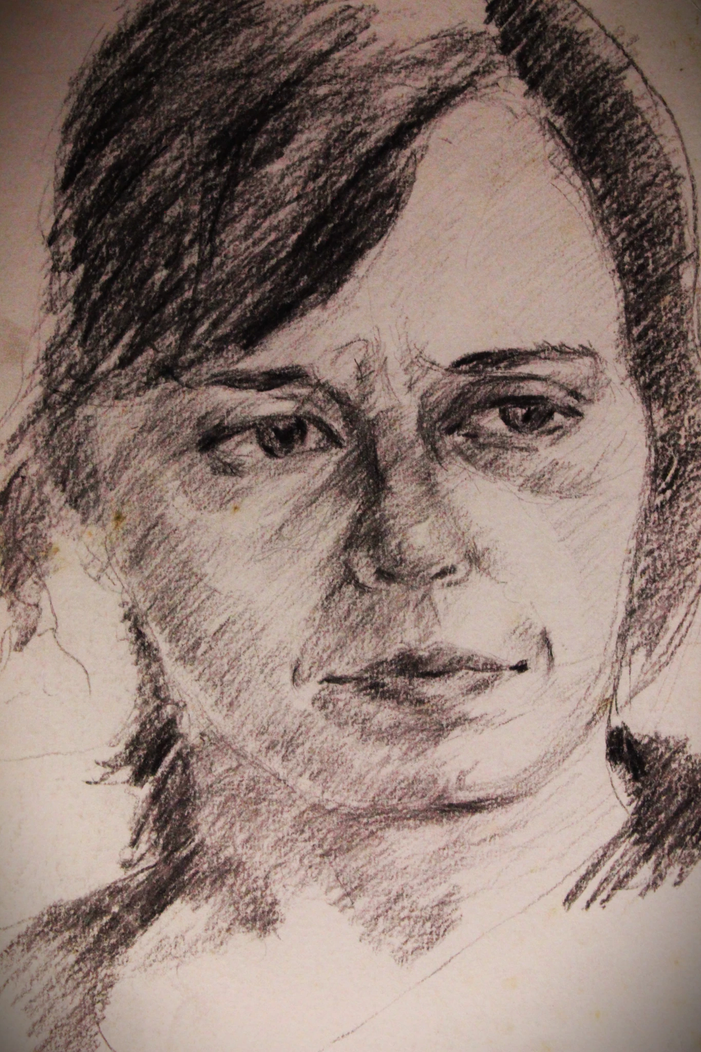 -, Retrato