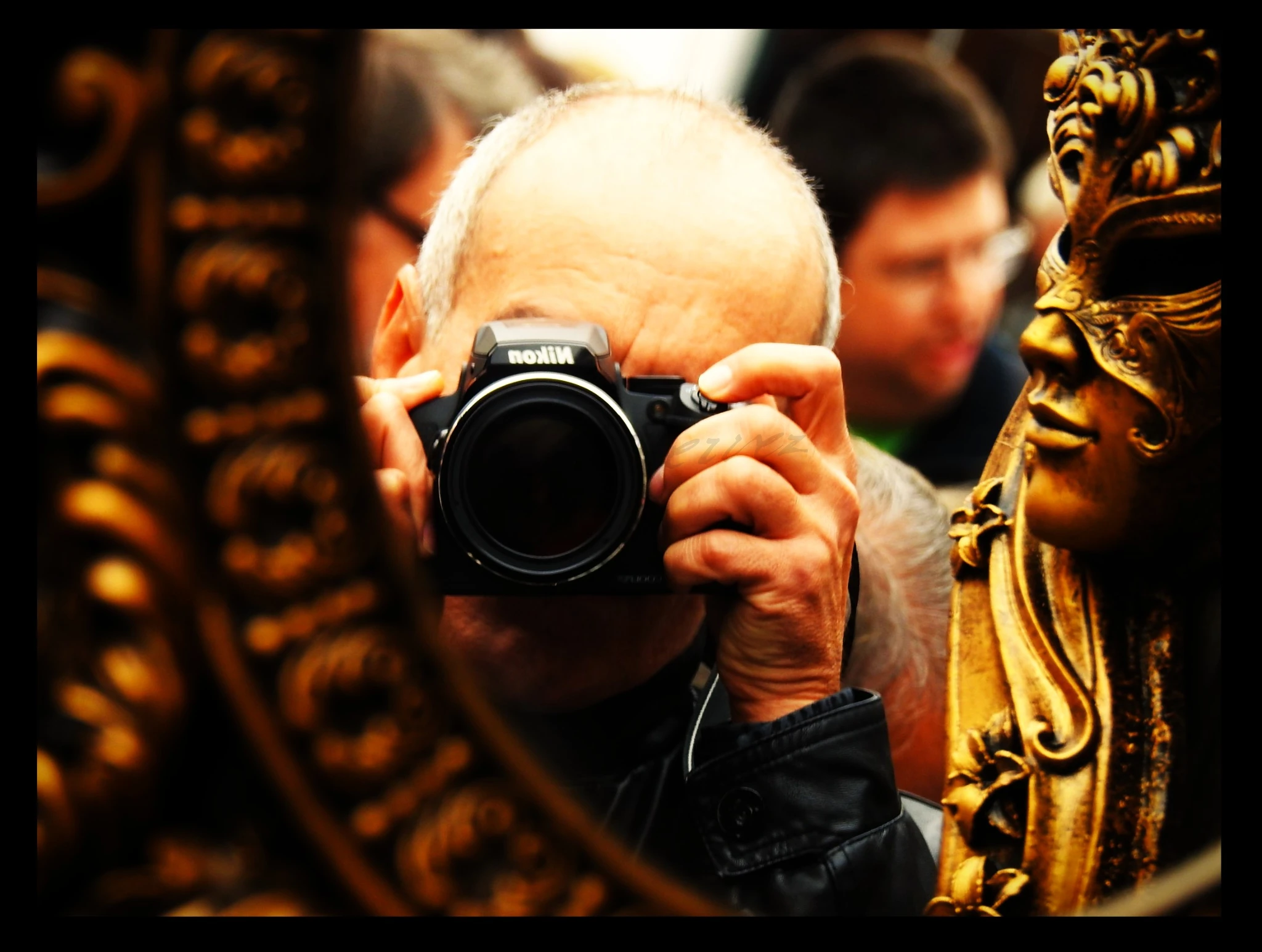 -, Fotografia